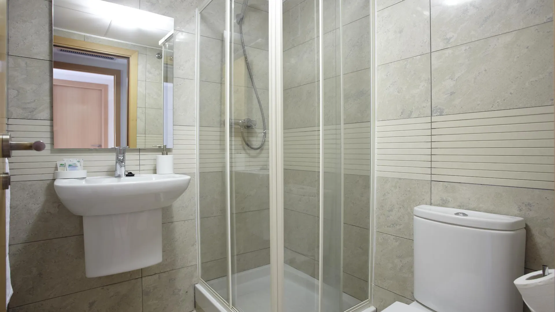 Апартаменты Ibersol Spa Aqquaria Салоу